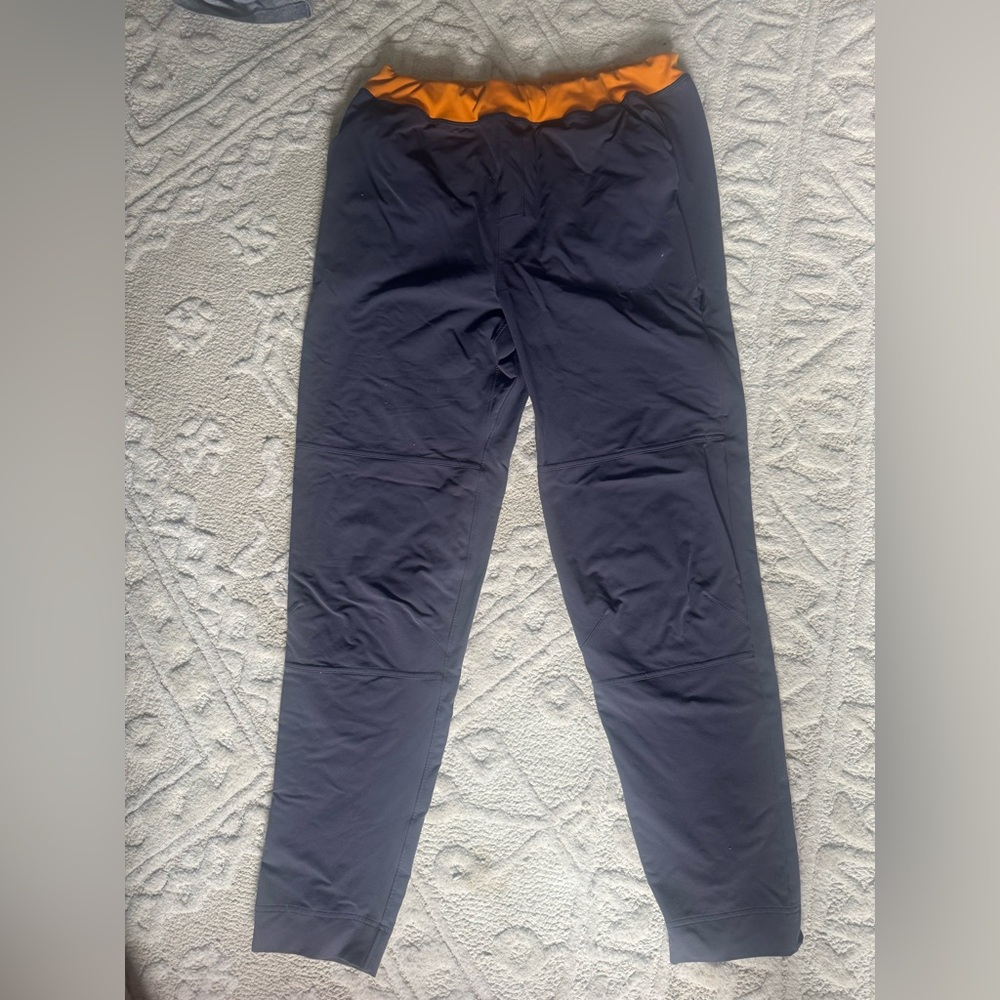 Cotopaxi Men’s Baja hiking pants - size L